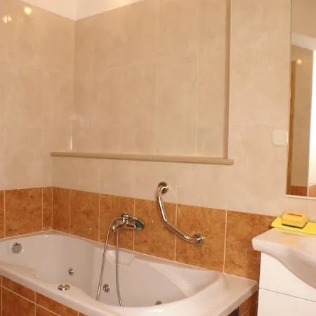Apartman By The Sea Supetar, Brac - 4274